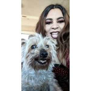 Meet your Posher, Janelle